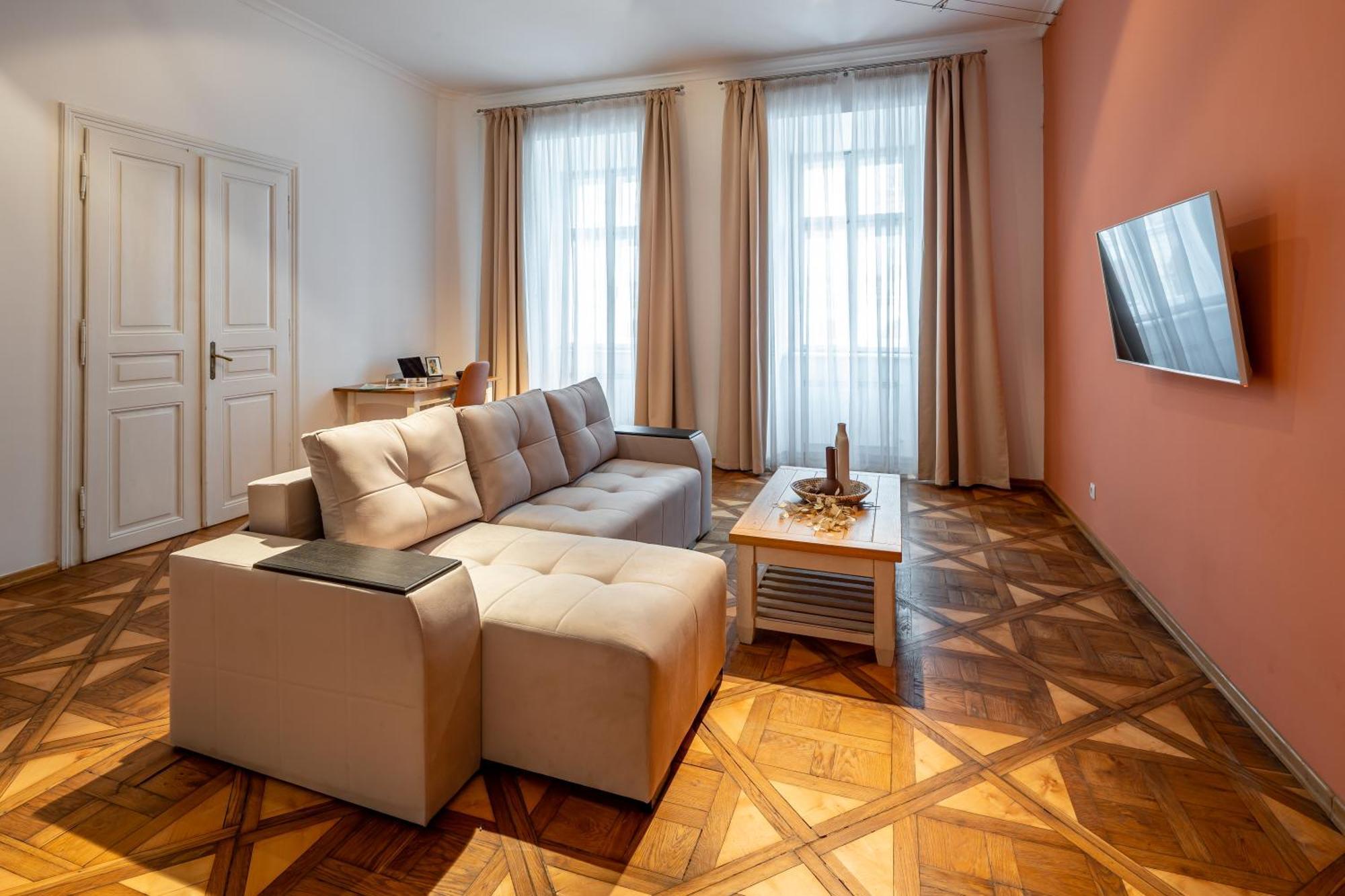 Romari Площа Ринок 28 Apartment Lviv Exterior photo