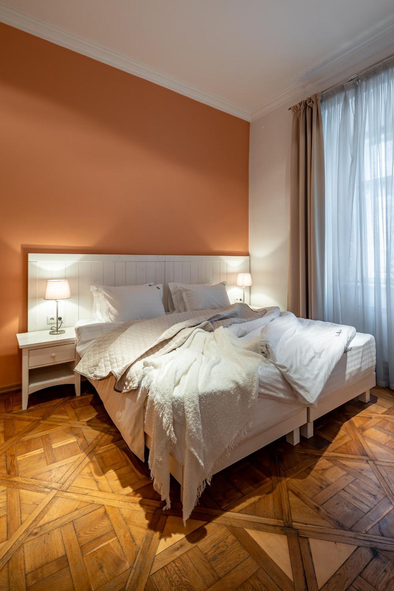 Romari Площа Ринок 28 Apartment Lviv Exterior photo